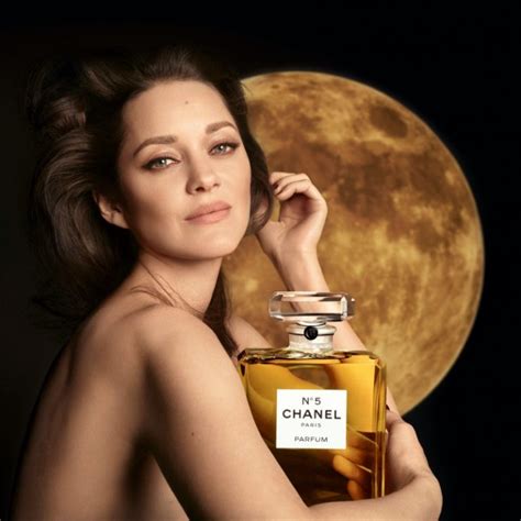 What Is the Song in the Chanel No 5 Ad